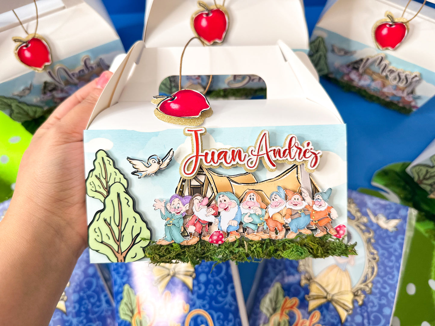 Snow White favor boxes | Party favors | kids party decor | goodie boxes | Cajas de dulce | Snow White and 7 friends