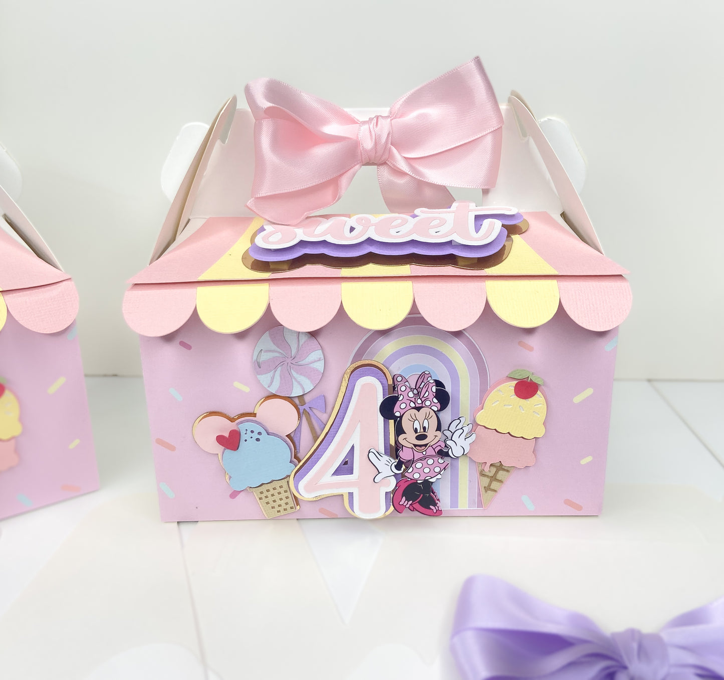 Minnie Mouse candyland favor boxes | Minnie sweet birthday | Candy land birthday | Minnie Ice cream shop | birthday favors | Minnie birthday