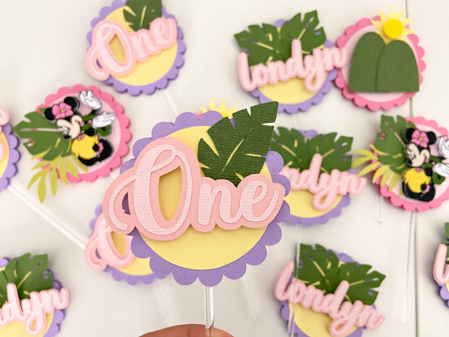 Minnie luau cupcake topper | cupcake topper | customizable cupcake topper | Minnie Mouse cupcake topper