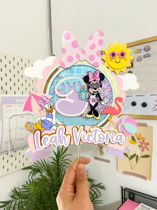 Minnie Mouse pool party | Minnie Mouse birthday | Minnie party | Minnie and daisy birthday | Shaker cake topper