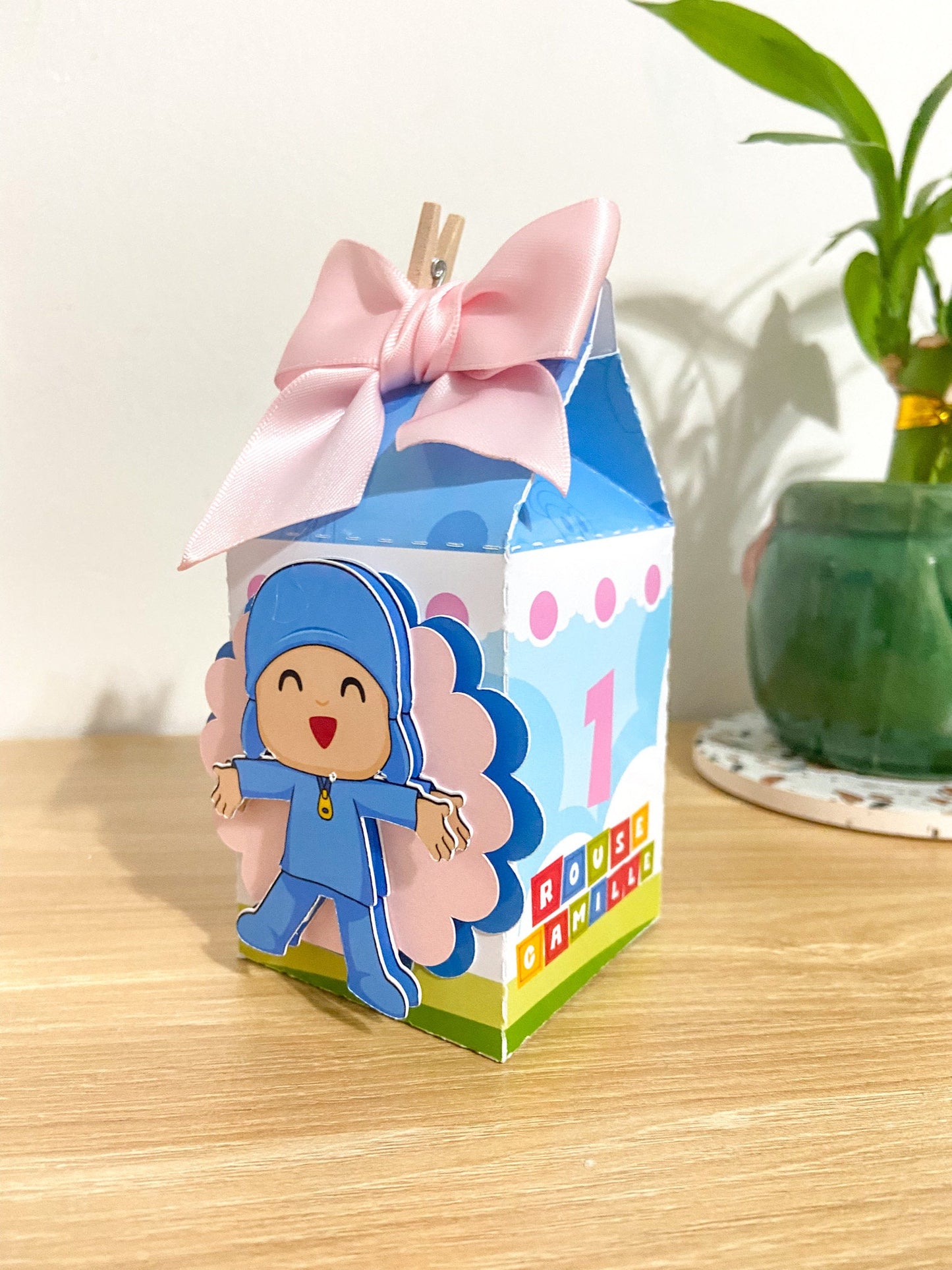 Pocoyo Cake topper | Pocoyo and friends | party favors | kids birthday | party decor | Pocoyo birthday