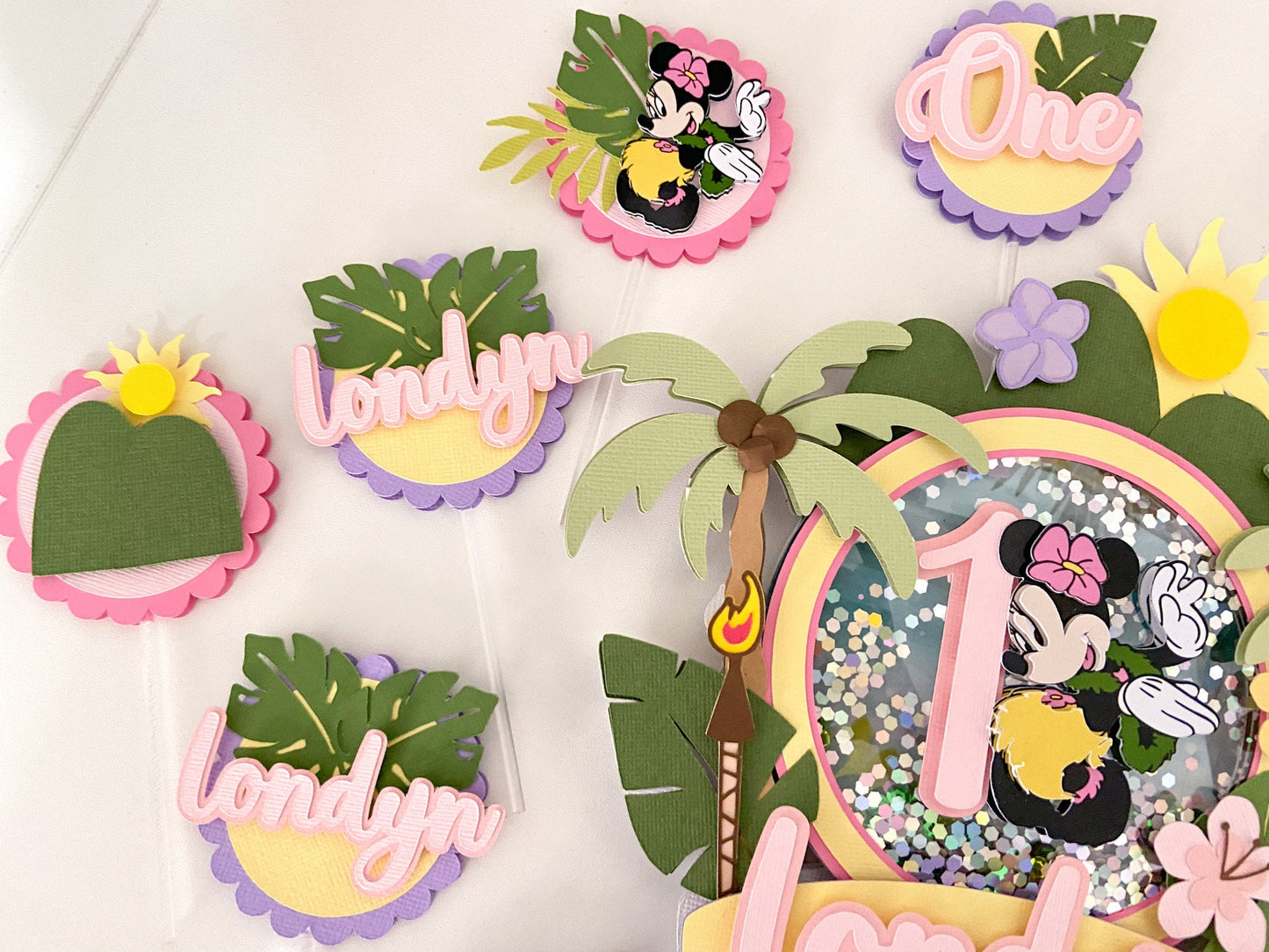 Minnie luau cupcake topper | cupcake topper | customizable cupcake topper | Minnie Mouse cupcake topper