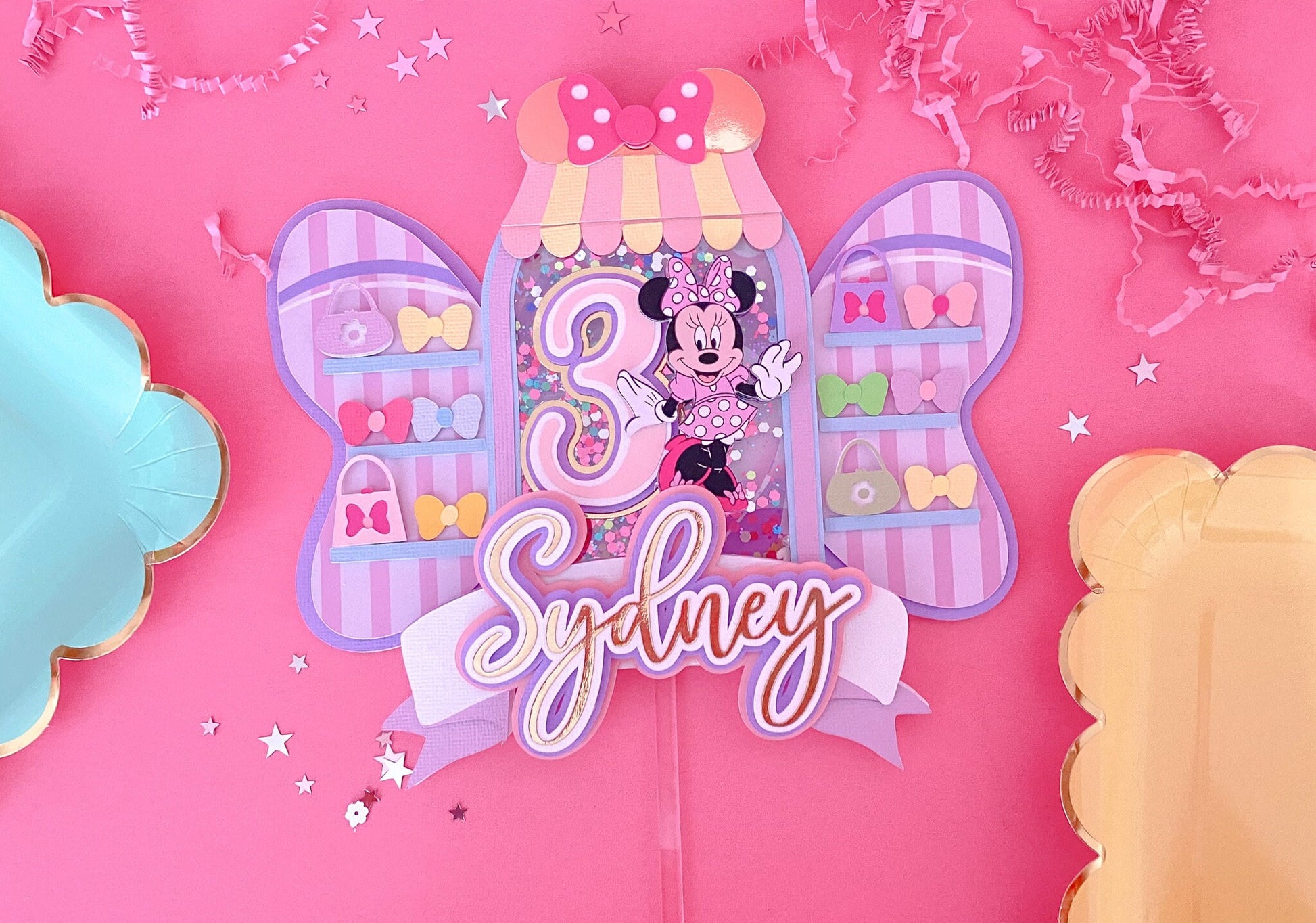Minnie Mouse bowtique | bow cake topper | bowtoons party | bowtique party decor | Minnie birthday